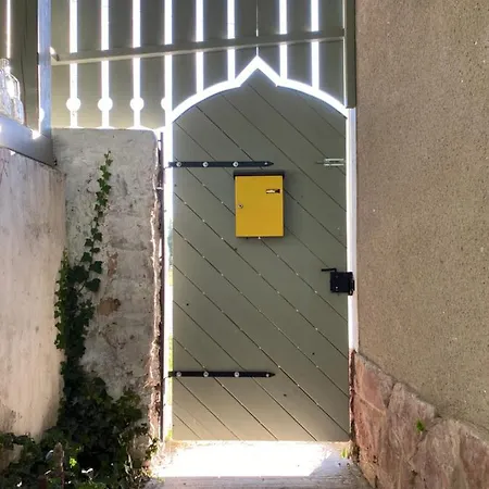 Hatablak Guest house Koveskal