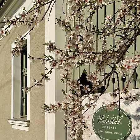 Hatablak Guest house Koveskal